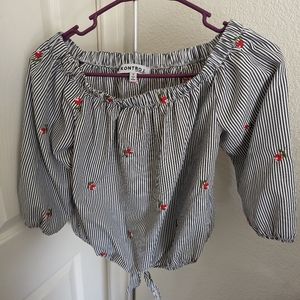 Kontrol Contemporary black & white striped front tie bubble midriff pullover